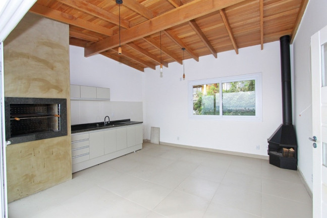 Imagem Casa com 3 Quartos à Venda,  em Tristeza - Porto Alegre