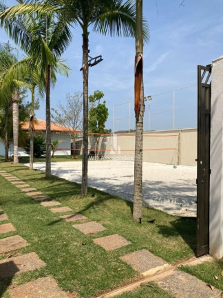 Imagem Imóvel com 2 Quartos à Venda, 150 m² Imagem Imóvel com 2 Quartos à Venda, 150 m²
