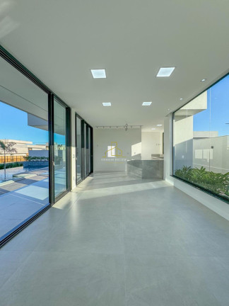 Imagem Casa com 5 Quartos à Venda, 595 m² em Interlagos - Vila Velha Imagem Casa com 5 Quartos à Venda, 595 m² em Interlagos - Vila Velha