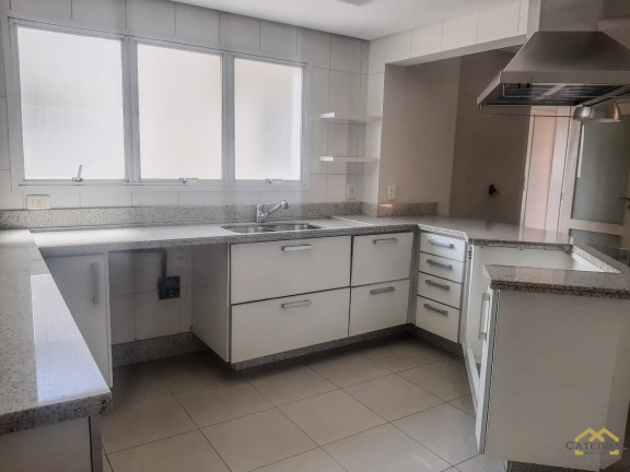 Imagem Imóvel com 4 Quartos à Venda, 310 m² em Centro - Jundiaí