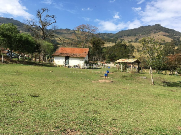 Imóvel à Venda, 40 m² em Região Do Baú - Campos Do Jordão