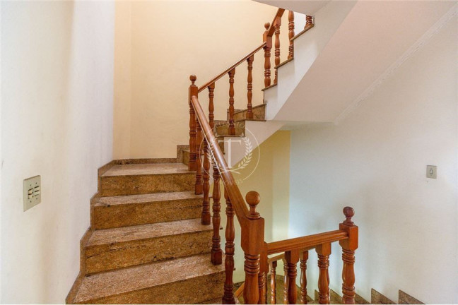 Imagem Casa com 4 Quartos à Venda, 354 m² em Vila Ipojuca - São Paulo