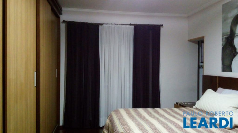 Imagem Sobrado com 3 Quartos à Venda, 204 m² em Vila Eldízia - Santo André Imagem Sobrado com 3 Quartos à Venda, 204 m² em Vila Eldízia - Santo André