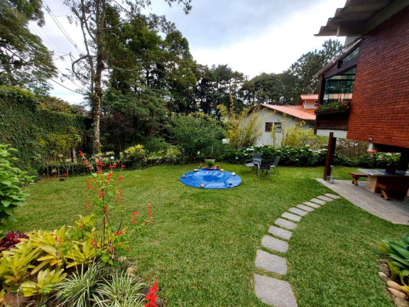 Imagem Casa com 4 Quartos à Venda, 574 m² em Granja Guarani - Teresópolis