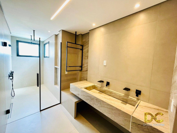 Imagem Casa de Condomínio com 4 Quartos à Venda, 385 m² em Santa Rosa - Cuiabá Imagem Casa de Condomínio com 4 Quartos à Venda, 385 m² em Santa Rosa - Cuiabá