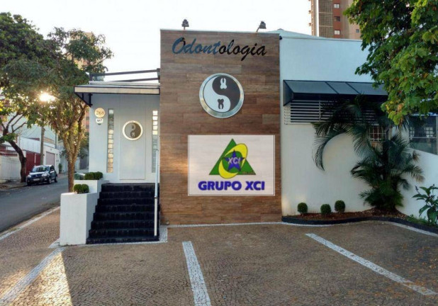 Casa com 5 Quartos à Venda, 183 m² em Cambuí - Campinas