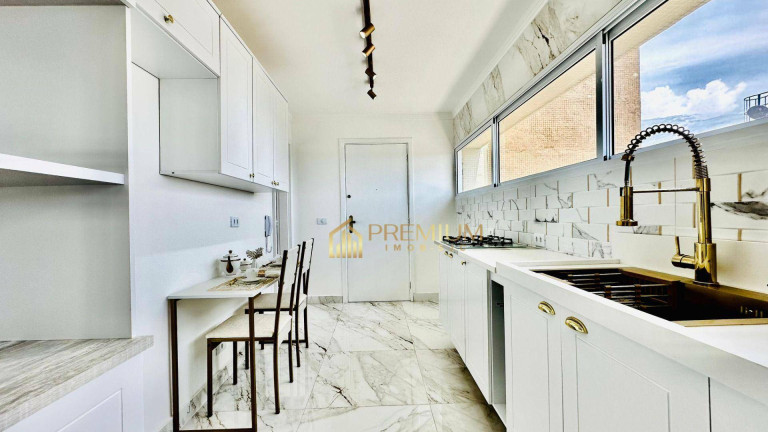 Imagem Apartamento com 3 Quartos à Venda, 130 m² em Vila Adyana - São José Dos Campos