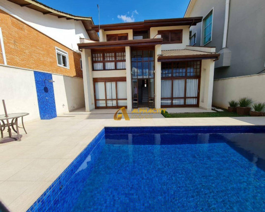 Casa com 3 Quartos à Venda, 300 m² em Residencial Tres (alphaville) - Santana De Parnaíba