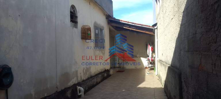 Imagem Casa com 3 Quartos à Venda, 360 m² em Dona Rosarinha - Santa Luzia