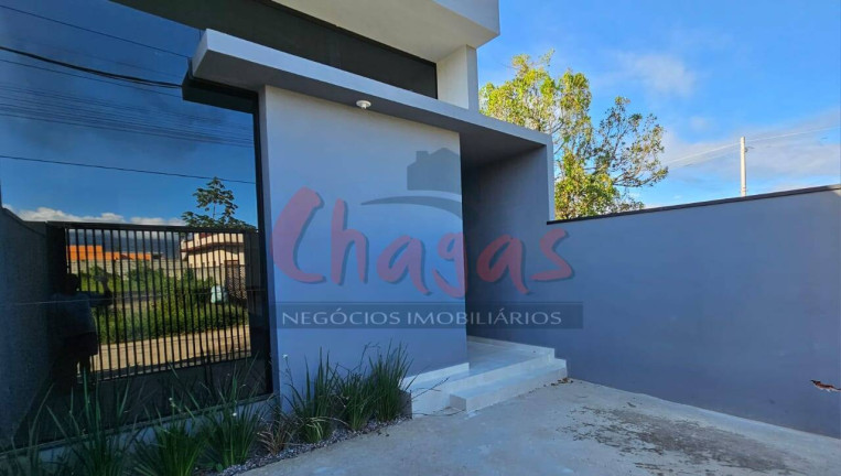 Imagem Casa com 2 Quartos à Venda, 130 m² em Golfinhos - Caraguatatuba