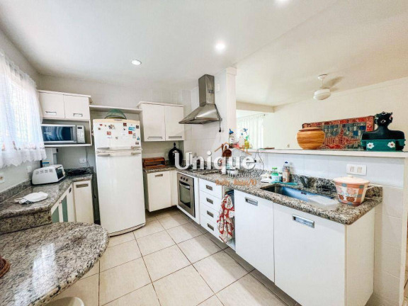 Imagem Casa com 4 Quartos para Temporada, 180 m² em Ferradura - Armação Dos Búzios