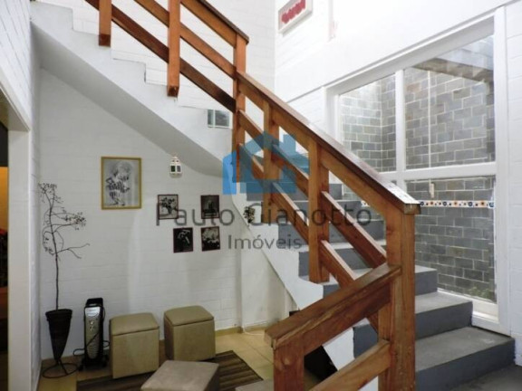 Imagem Casa de Condomínio com 4 Quartos à Venda, 976 m² em Jardim Indaia - Embu Das Artes