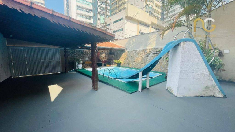 Imagem Casa com 4 Quartos à Venda, 300 m² em Canto Do Forte - Praia Grande Imagem Casa com 4 Quartos à Venda, 300 m² em Canto Do Forte - Praia Grande