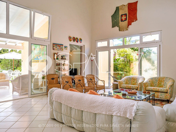 Imagem Casa com 5 Quartos à Venda, em Tabatinga - Caraguatatuba Imagem Casa com 5 Quartos à Venda, em Tabatinga - Caraguatatuba