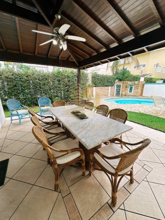 Imagem Casa com 3 Quartos para Temporada, 390 m² em Bertioga