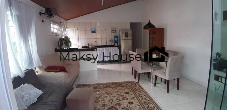 Imagem Casa com 3 Quartos à Venda, 195 m² em Baln. Eliana - Guaratuba