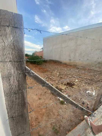 Imagem Terreno à Venda, 125 m² em Parque Vitória Régia - Sorocaba Imagem Terreno à Venda, 125 m² em Parque Vitória Régia - Sorocaba