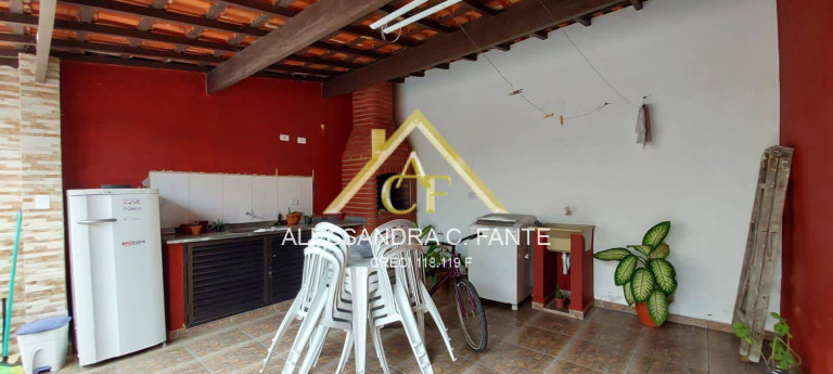 Imagem Casa com 2 Quartos à Venda, 150 m² em Vila Seabra - Mongaguá