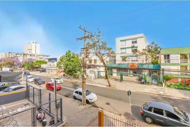 Imagem Apartamento com 2 Quartos à Venda, 70 m² em Santana - Porto Alegre