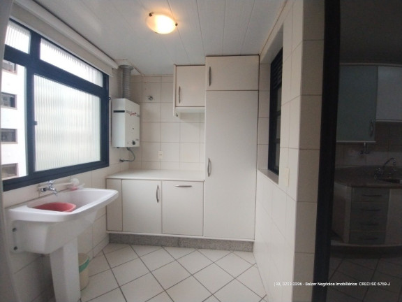 Imagem Apartamento com 3 Quartos à Venda, 151 m² em Centro - Florianópolis