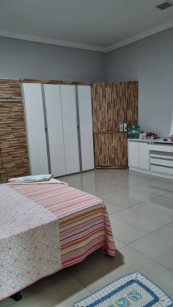 Imagem Casa com 4 Quartos à Venda, 1.600 m² em Porto - Cuiabá