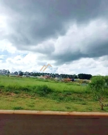 Terreno à Venda, 275 m² em Condomínio Alto Da Boa Vista - Cravinhos