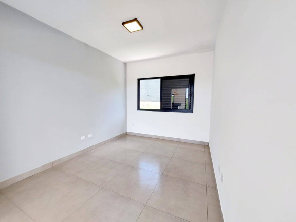Imagem Casa com 3 Quartos à Venda, 1 m² em Rosário - Atibaia