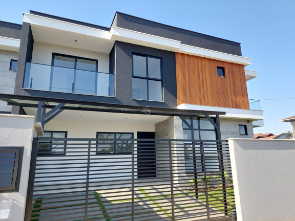 Imagem Casa com 3 Quartos à Venda, 148 m² em Saguaçu - Joinville Imagem Casa com 3 Quartos à Venda, 148 m² em Saguaçu - Joinville