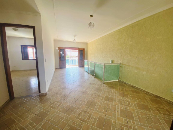 Imagem Casa com 3 Quartos à Venda, 300 m² em Centro - Mairiporã
