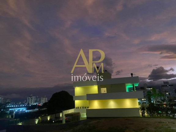 Imagem Casa com 3 Quartos à Venda, 722 m² em Pedra Branca - Palhoça