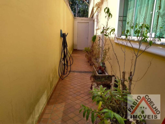 Imagem Sobrado com 3 Quartos à Venda, 188 m² em Vila Sônia - São Paulo Imagem Sobrado com 3 Quartos à Venda, 188 m² em Vila Sônia - São Paulo