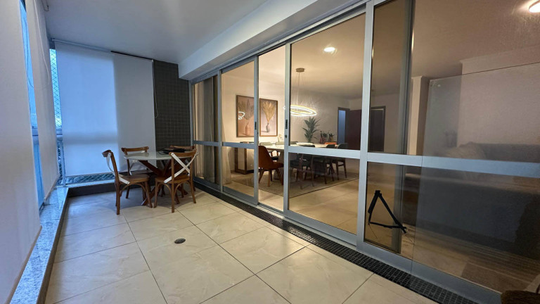 Imagem Apartamento com 3 Quartos à Venda, 174 m² em Pitangueiras - Guarujá