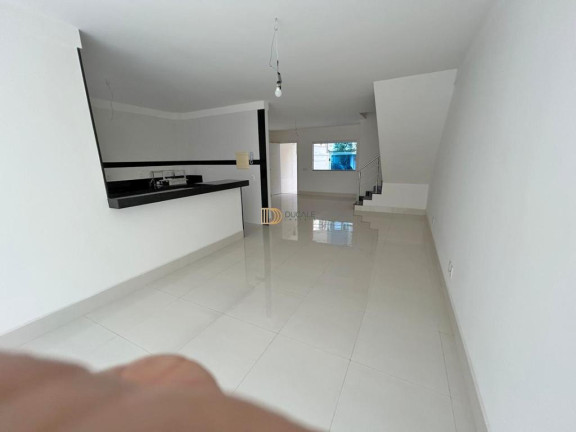 Imagem Casa com 4 Quartos à Venda, 200 m² em Jardim Camburi - Vitória Imagem Casa com 4 Quartos à Venda, 200 m² em Jardim Camburi - Vitória