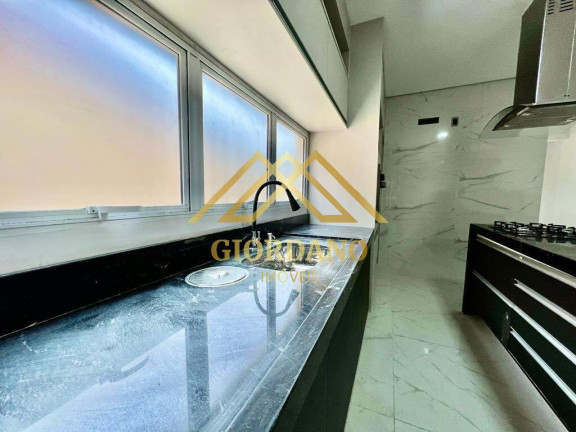 Imagem Sobrado com 3 Quartos à Venda, em Guilhermina - Praia Grande Imagem Sobrado com 3 Quartos à Venda, em Guilhermina - Praia Grande