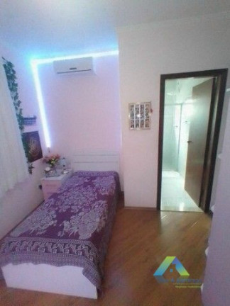 Imagem Sobrado com 4 Quartos à Venda, 192 m² em Ipiranga - São Paulo Imagem Sobrado com 4 Quartos à Venda, 192 m² em Ipiranga - São Paulo