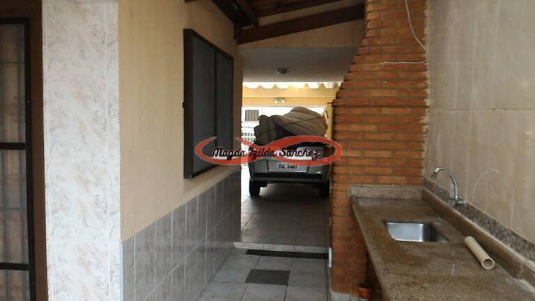 Imagem Casa com 3 Quartos à Venda, 145 m² em Maracana - Praia Grande Imagem Casa com 3 Quartos à Venda, 145 m² em Maracana - Praia Grande
