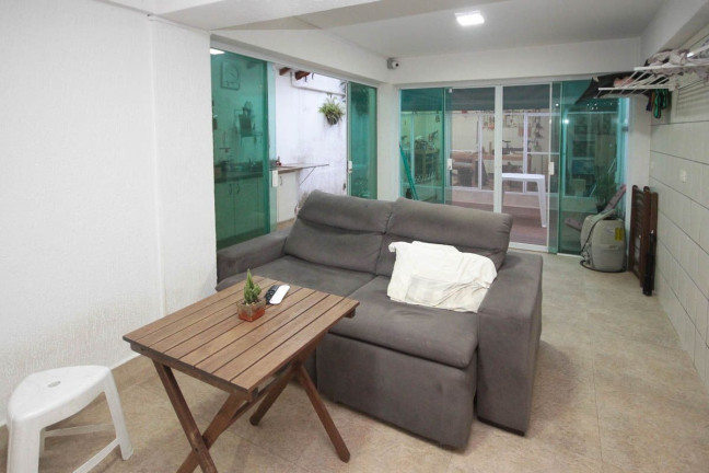 Imagem Casa com 3 Quartos à Venda, 270 m² em Cambuci - São Paulo Imagem Casa com 3 Quartos à Venda, 270 m² em Cambuci - São Paulo