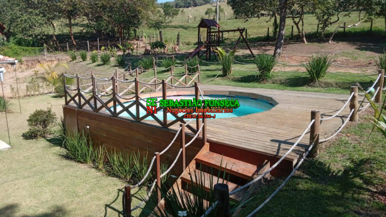 Imagem Chácara à Venda, 6 m² em Varadouro - Jacareí Imagem Chácara à Venda, 6 m² em Varadouro - Jacareí