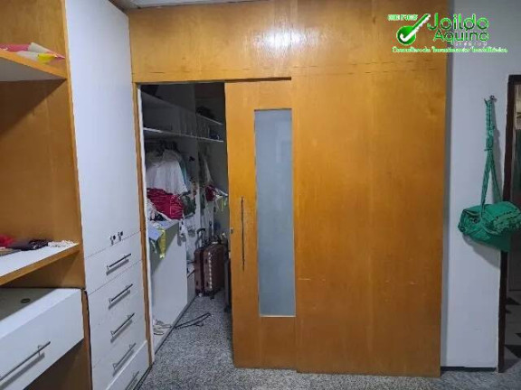 Imagem Casa com 3 Quartos à Venda, 308 m² em Fátima - Fortaleza