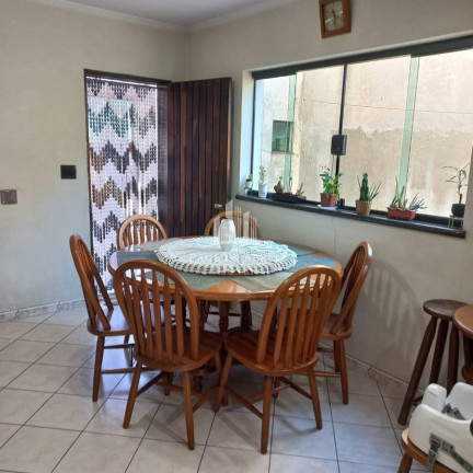 Imagem Sobrado com 3 Quartos à Venda, 225 m² em Vila Assis Brasil - Mauá