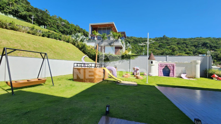 Imagem Terreno à Venda, em Praia Do Estaleiro - Balneario Camboriu Imagem Terreno à Venda, em Praia Do Estaleiro - Balneario Camboriu