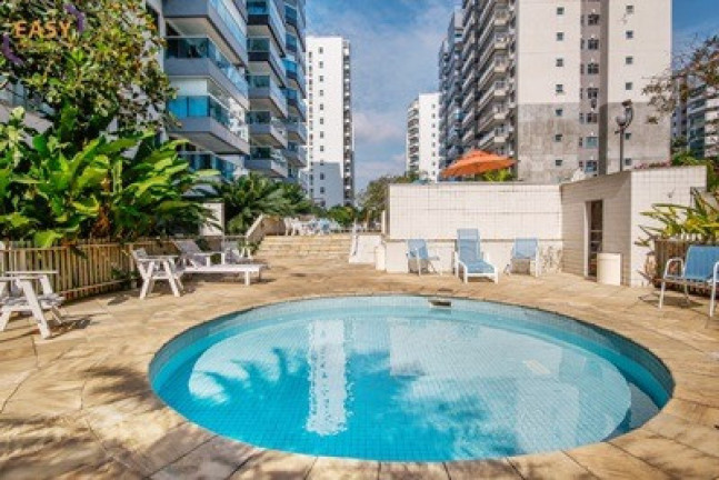 Imagem Imóvel com 2 Quartos à Venda, 173 m² em Jacarepaguá - Rio De Janeiro Imagem Imóvel com 2 Quartos à Venda, 173 m² em Jacarepaguá - Rio De Janeiro