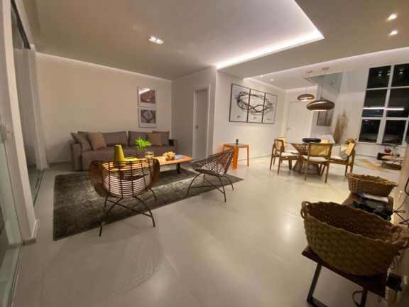 Imagem Casa com 4 Quartos à Venda, 295 m² em Mangabeira - Feira De Santana Imagem Casa com 4 Quartos à Venda, 295 m² em Mangabeira - Feira De Santana