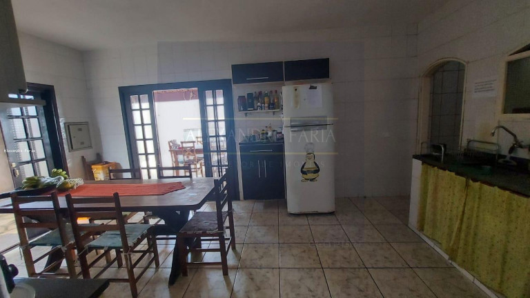 Imagem Casa com 3 Quartos à Venda, 288 m² em Itatinga - São Sebastião Imagem Casa com 3 Quartos à Venda, 288 m² em Itatinga - São Sebastião