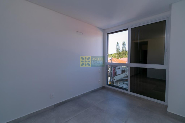 Imagem Cobertura com 2 Quartos à Venda, 85 m² em Bombas - Bombinhas Imagem Cobertura com 2 Quartos à Venda, 85 m² em Bombas - Bombinhas