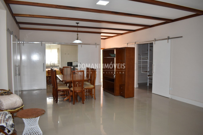 Imagem Casa com 6 Quartos à Venda, 263 m² em Região Do Atalaia - Campos Do Jordão