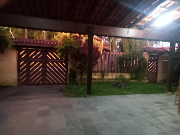 Imagem Casa com 4 Quartos à Venda, 280 m² em Parque Augustus - Itanhaém Imagem Casa com 4 Quartos à Venda, 280 m² em Parque Augustus - Itanhaém