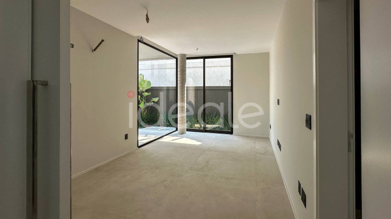 Imagem Casa de Condomínio com 5 Quartos à Venda,  em Barra Da Tijuca - Rio De Janeiro