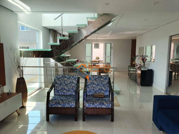 Imagem Casa com 3 Quartos à Venda, 320 m² em Jardim Fazenda Rincão - Arujá Imagem Casa com 3 Quartos à Venda, 320 m² em Jardim Fazenda Rincão - Arujá