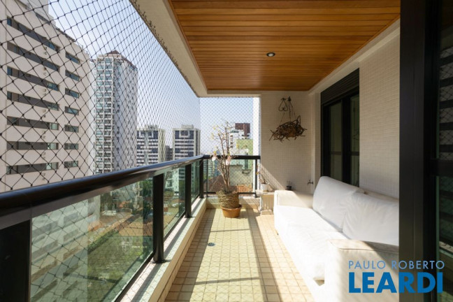 Imagem Apartamento com 4 Quartos à Venda, 235 m² em Aclimação - São Paulo Imagem Apartamento com 4 Quartos à Venda, 235 m² em Aclimação - São Paulo